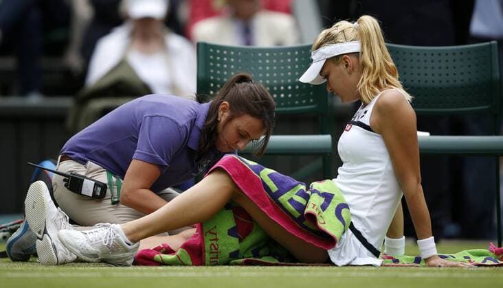 Tennis, Wimbledon, Agnieszka Radwanska advances to the semi-finals