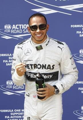 Motorsport, Formula 1, GP Nuerburgring, Lewis Hamilton takes pole position