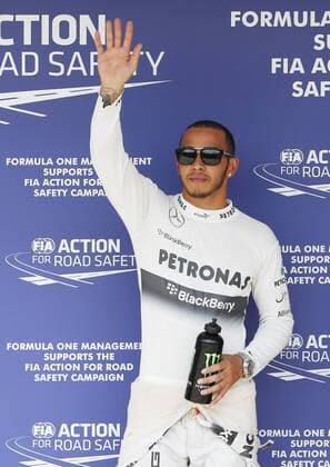 Motorsport, Formula 1, Hungarian GP, Lewis Hamilton takes pole position