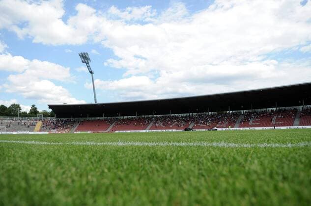 Football, KSV Hessen Kassel threatened with insolvency