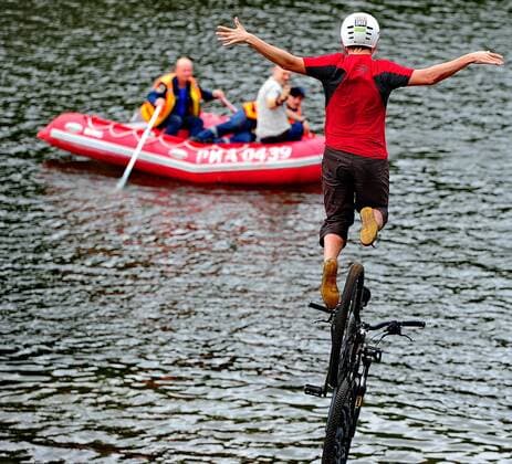 Cycling, Fun Jumping in Russia