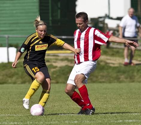 Football, Ladies, Larissa Gördel dies in car accident