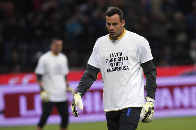 Football, Italy, Inter Milan players wear leotards to commemorate Lampedusa victims
