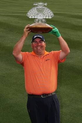 Golf, Kevin Stadler wins the Waste Management Phoenix Open