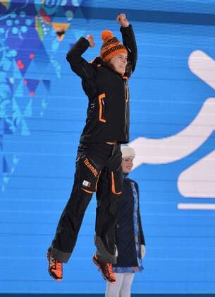Sochi 2014, Speed Skating, Women, 3000m, Award Ceremony with Olympic Champion Ireen Wuest