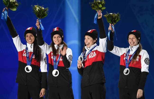 Sochi 2014, Short Track, Women, 3000m Relay, Award Ceremony with Olympic Champion South Korea