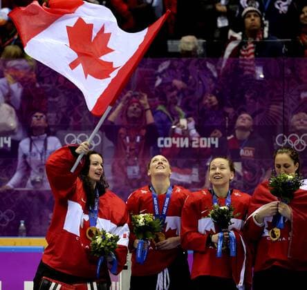 Sochi 2014, Women's Ice Hockey, Final, Award Ceremony with Olympic Champion Canada