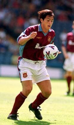 Football, Frank Lampard ends career