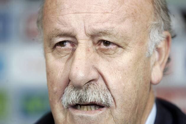 Football, PK National Team Spain with Vicente del Bosque