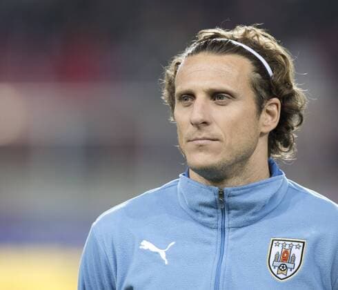Football, 2026 FIFA World Cup, Diego Forlán set to become Uruguay’s national team manager, archive footage