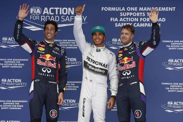Formula 1, China GP qualifying, pole position for Hamilton, Vettel third