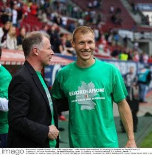 Football, Augsburg's Klavan joins Liverpool FC
