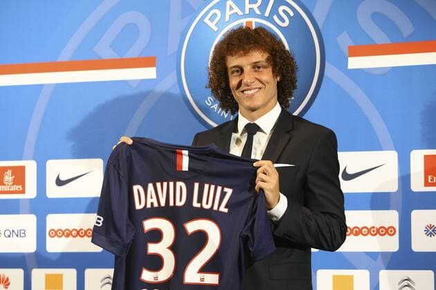Football, France, Paris Saint-Germain presents new signing David Luiz