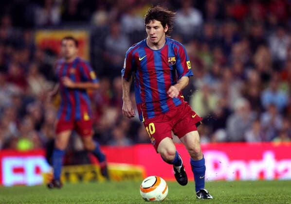 Football, Lionel Messi wins Golden Boy Award 2005