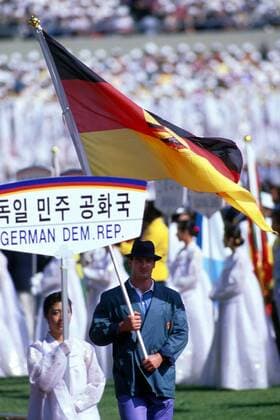OLYMPIA 2012, German flag bearers of history