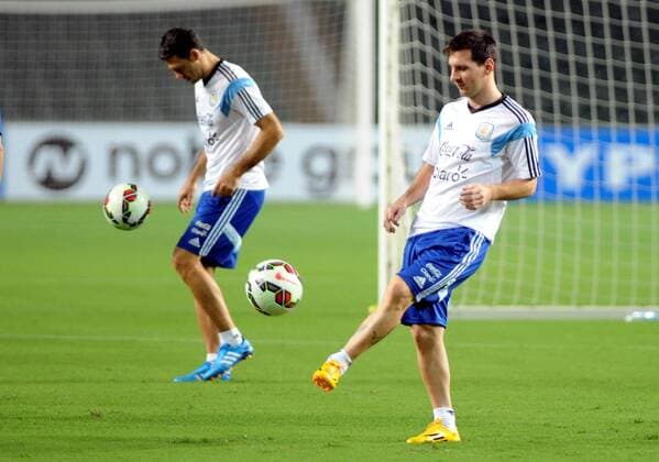 Football, Training and PK National Team Argentina in Hong Kong