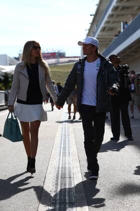 Motorsport, Formula 1, GP in Austin, Nico Rosberg with girlfriend Vivian Sibold