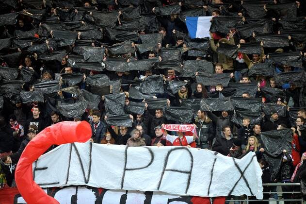 Football, France, Ligue 1, Sympathy for victims of terrorist attack on satirical magazine Charlie Hebdo