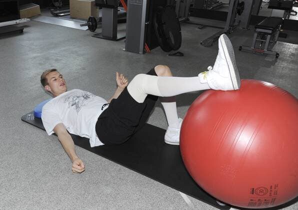 Football, Holger Badstuber seriously injured again - archive photos