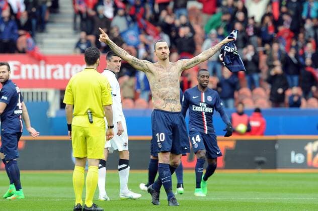 Football, France, Ibrahimovic draws attention to famine with tattoos