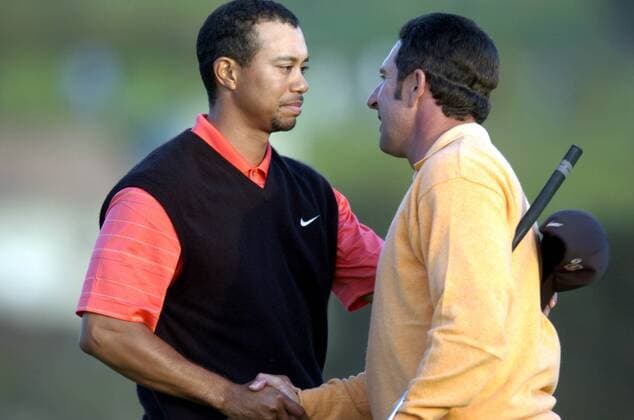 Golf, Tiger Woods wins the Buick Invitational
