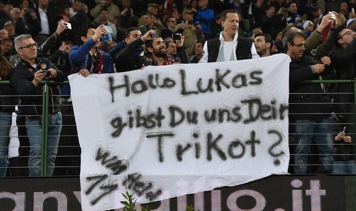 Football, Italy, Serie A, Inter Milan - AC Milan, Podolski's shirt still wanted