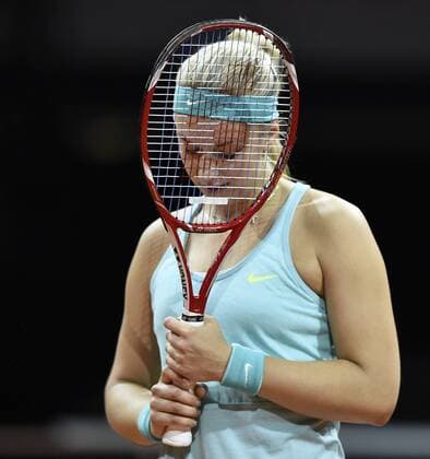 Tennis, Sabine Lisicki ends season due to knee problems