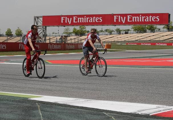 Motorsport, Formula 1, Spanish GP, Sebastian Vettel on a bike