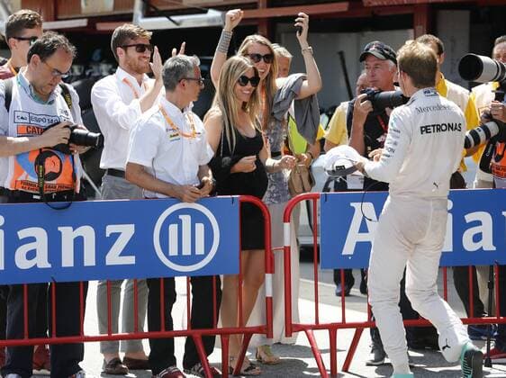 Motorsport, Formula 1, Spanish GP, Nico Rosberg happy about first pole of the season with wife Vivian