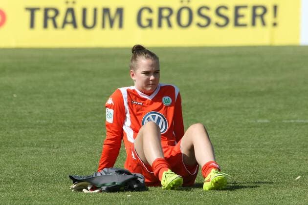 Football, Women, 1. BL, Disappointed Wolfsburg women after fluffed season finale