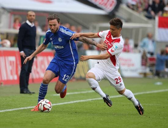 Football, Schalke's Marco Höger moves to 1. FC Köln in summer