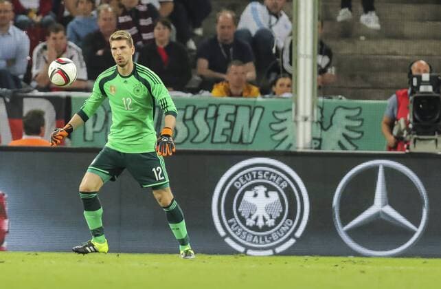 Football, VfB Stuttgart signs Ron-Robert Zieler