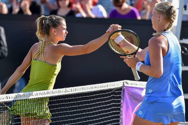 Tennis, WTA Tournament in Rosmalen, Camila Giorgi beats Kiki Bertens