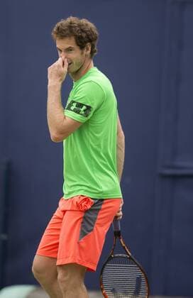 Tennis, Andy Murray training in motivational shirt, ATP tournament at Queen s Club