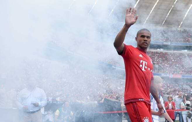 Football, 1. BL, Douglas Costa voted best outfield player of the first half by fellow players