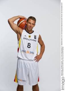 Basketball, Heiko Schaffartzik - Alcohol Scandal in France