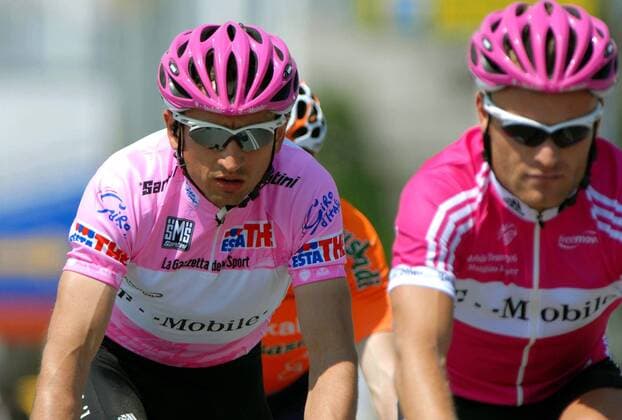 Cycling, Giro d Italia, Robbie McEwen wins stage 6