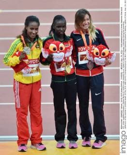 World Championships in Athletics in Beijing - Women's 10000m Award Ceremony