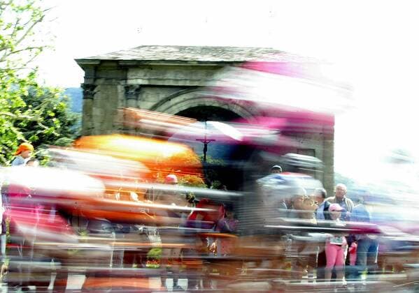 Cycling, Giro d Italia, stage 14, Luis Laverde ahead of Francisco Perez