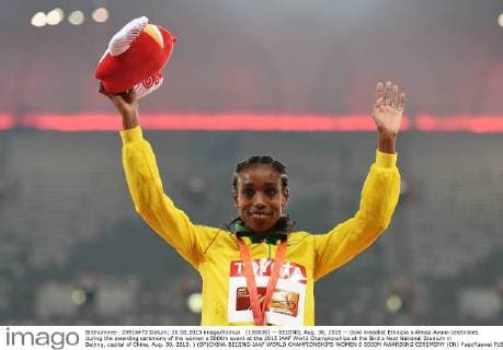World Championships in Athletics in Beijing - Women's 5000m Award Ceremony