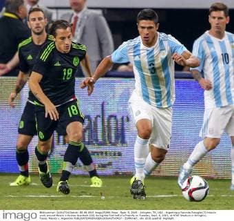 Football, Test match, Mexico - Argentina