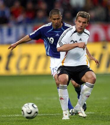 Football, Lukas Podolski moves to Japan