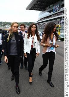 Formula 1, Sochi GP, Fabiana Flosi and Carmen Jorda in the paddock