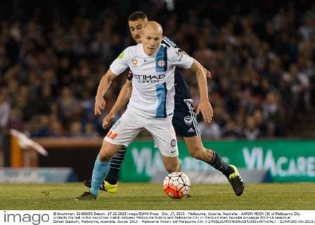 Football, Manchester City sign Australian Aaron Mooy