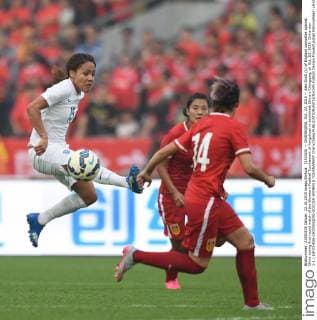 Football, Women, China - England