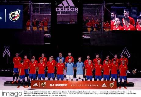 Football, Euro 2016, National team Spain presents new shirt