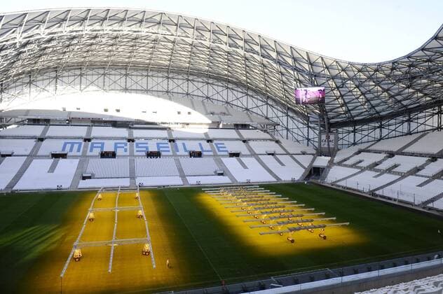 Football, EURO 2016, Turf at the Stade Velodrome in Marseille is irradiated with special UV light