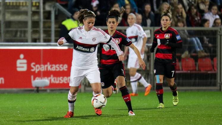 Football, Women, 1. BL, Bayer 04 Leverkusen - FC Bayern München