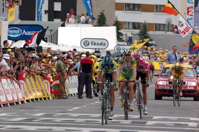 Cycling, Tour de France, Fränk Schleck wins 15th stage to L Alpe d Huez