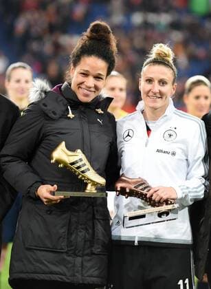 Football, Women, International Match, Celia Sasic and Anja Mittag are honoured with the Golden and Bronze Shoe